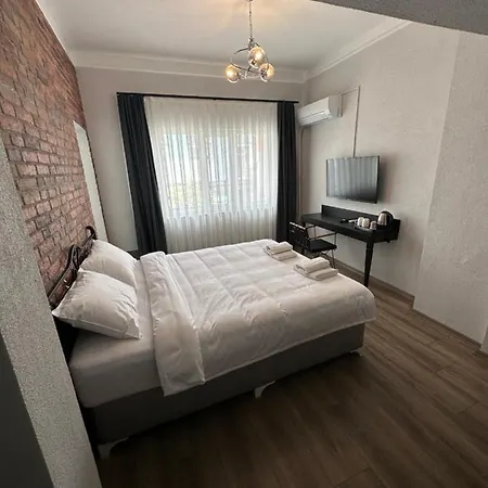 Derin Butik